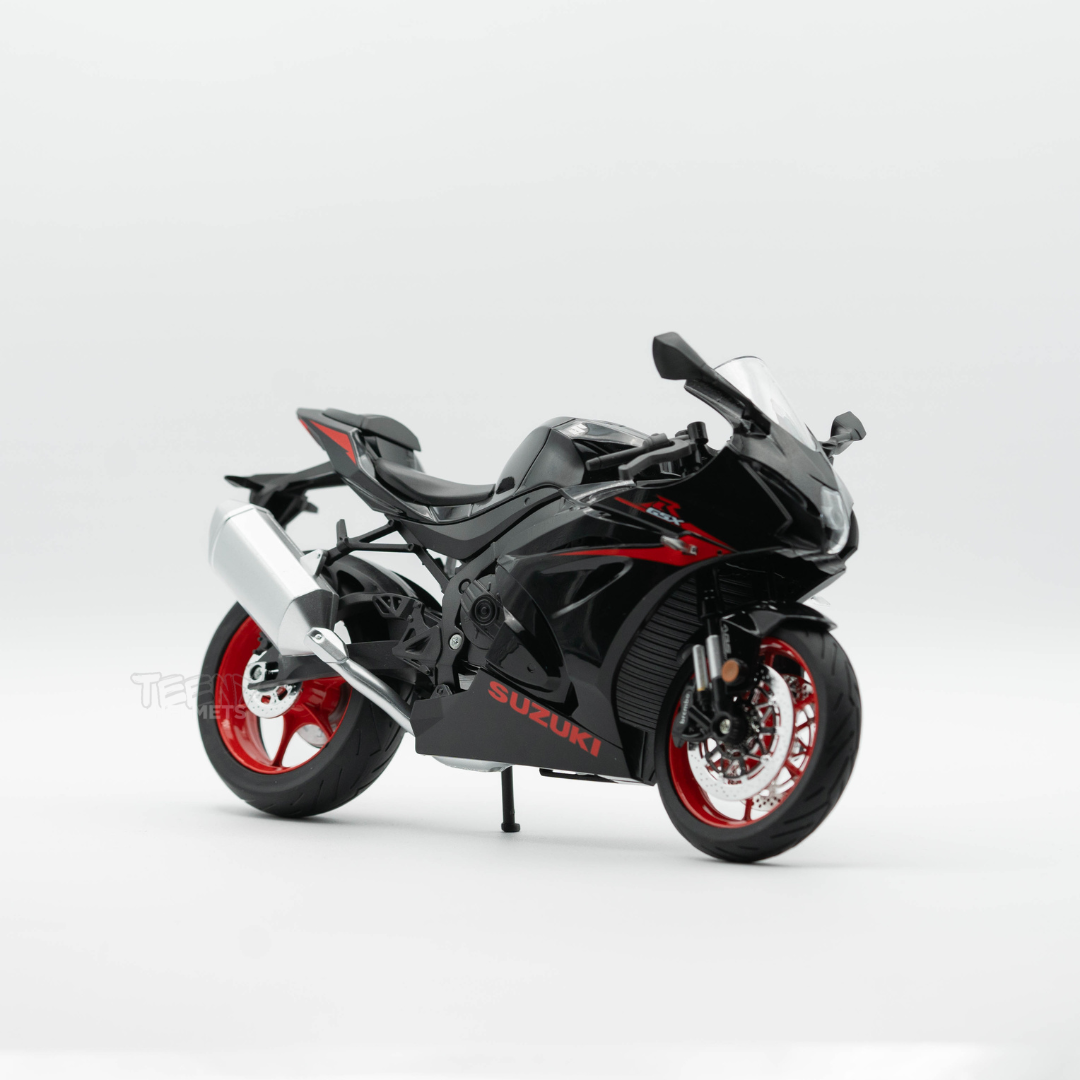 Suzuki GSX-R1000 | 1:9 Scale