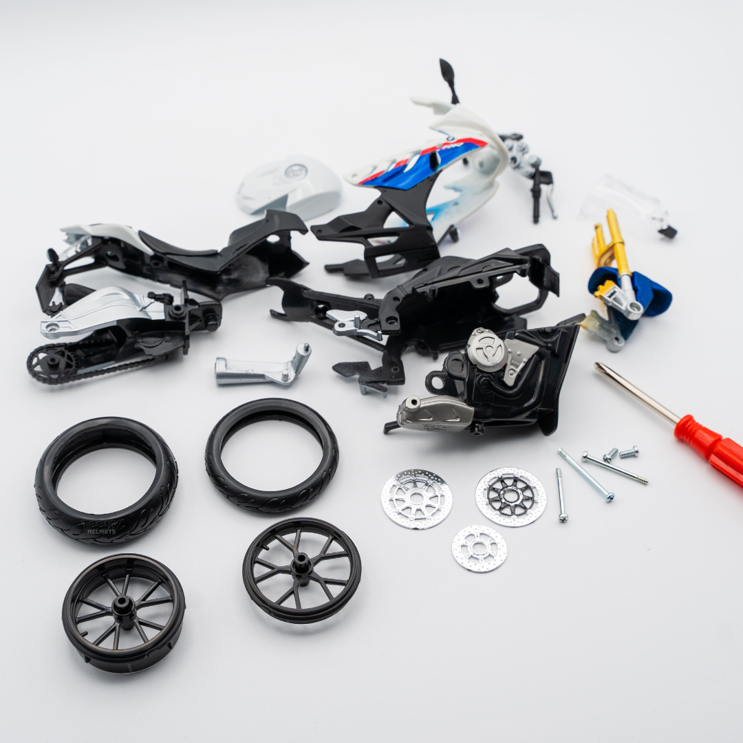 1:32 Build | BMW S1000 RR
